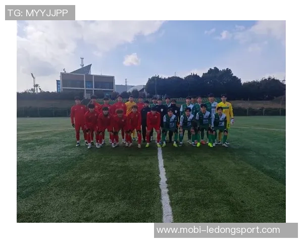 海港队集结后强化训练力争联赛重启迅速适应比赛节奏 海港队集结后强化训练力争联赛重启迅速适应比赛节奏