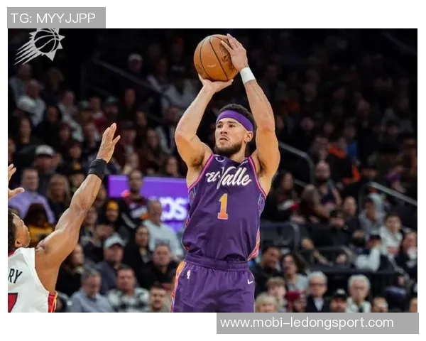 阿伦三分球狂轰10记创纪录太阳主帅赞队友支持令人感动 阿伦三分球狂轰10记创纪录太阳主帅赞队友支持令人感动